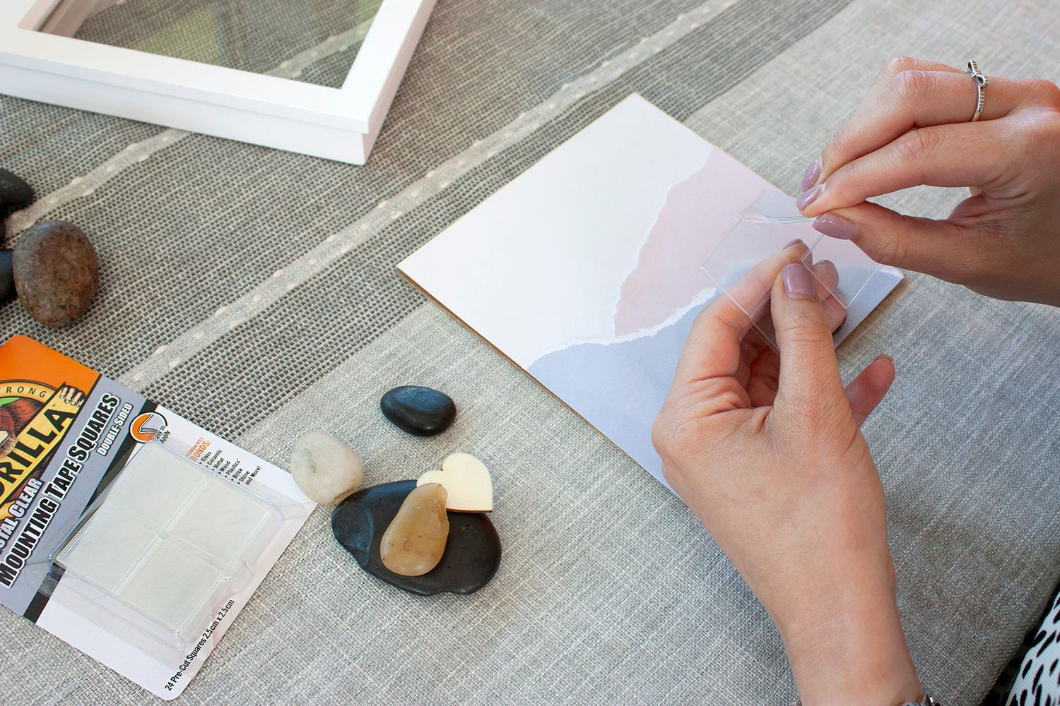 Gorilla monteringstape firkanter 24 stk. 2,5 x 2,5 cm